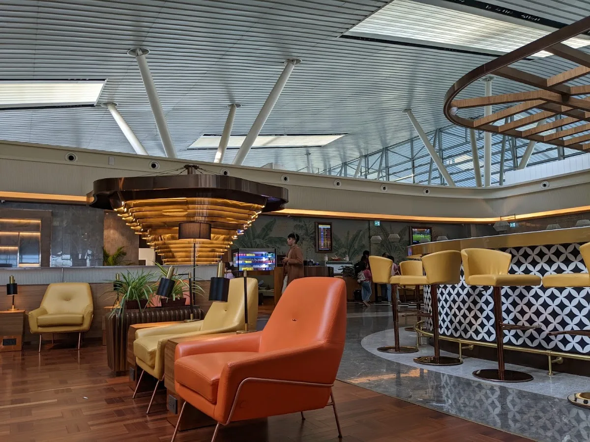 Above Ground Level Lounge