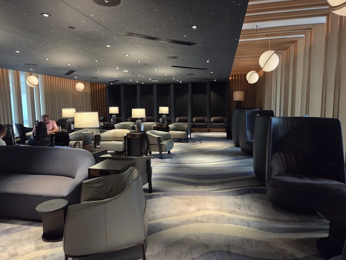 Admirals Club