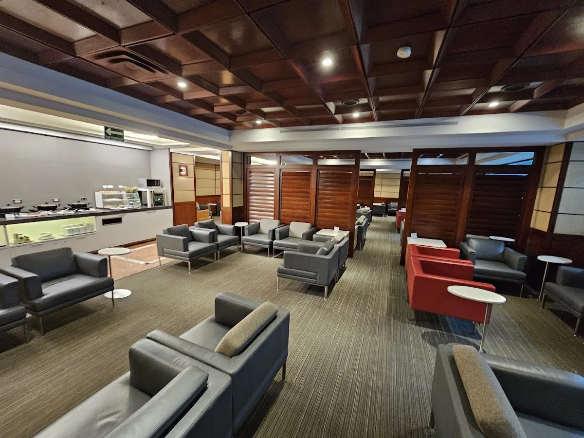 Admirals Club Mexico City T1