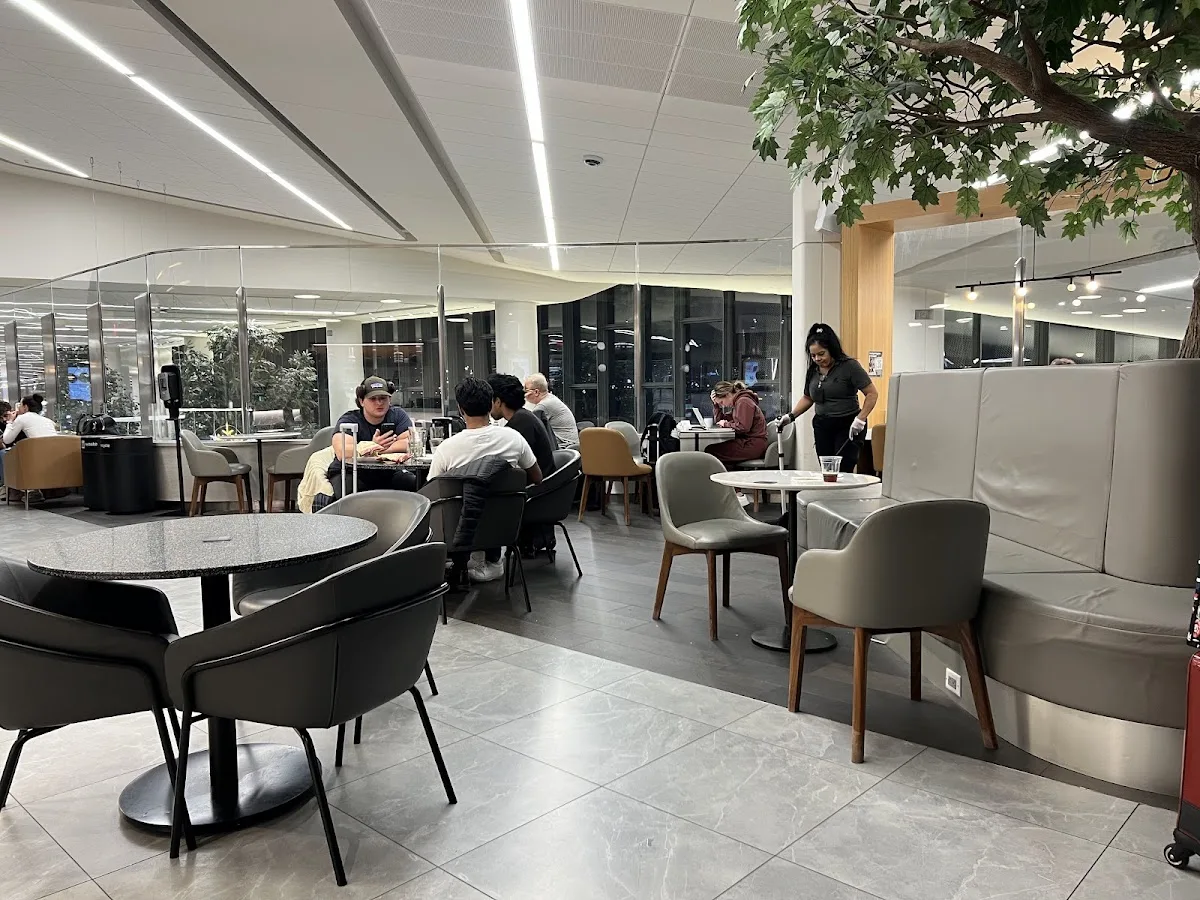 Admirals Club New York LaGuardia Terminal C