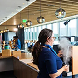 Alaska Lounge