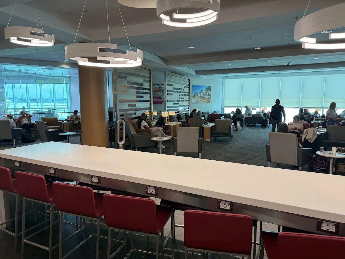 American Airlines Admirals Club