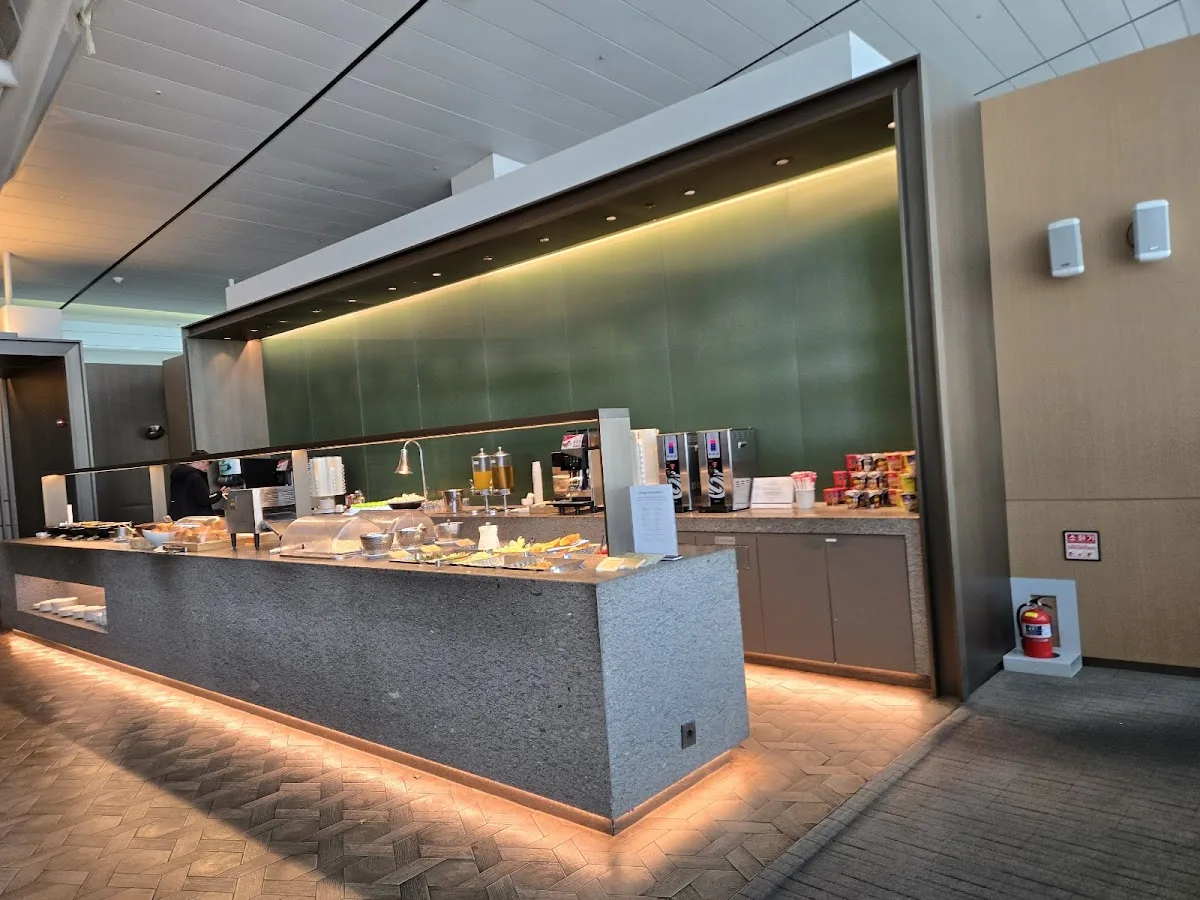 Asiana Lounge Seoul Incheon T2