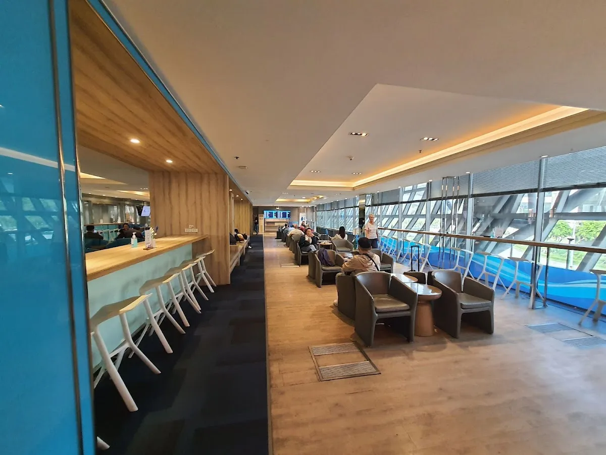 Bangkok Airways Blue Ribbon Lounge