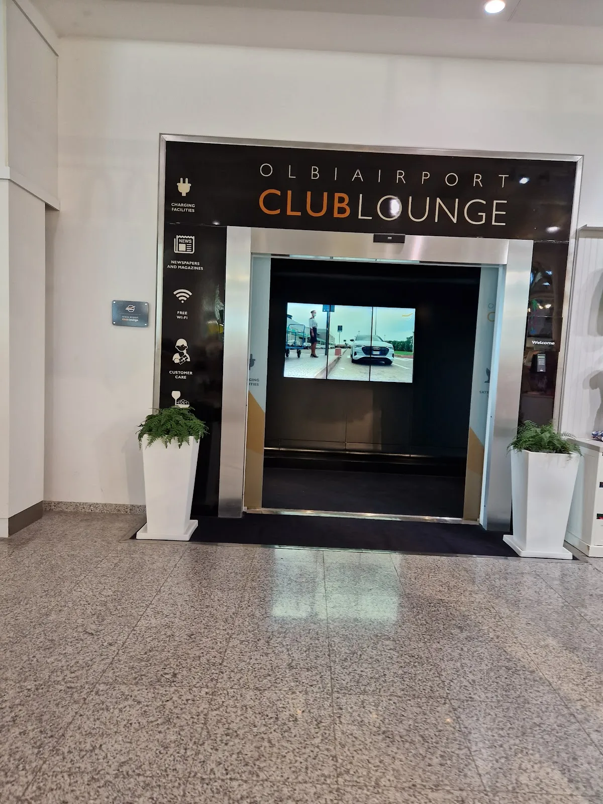 Costa Smeralda Lounge