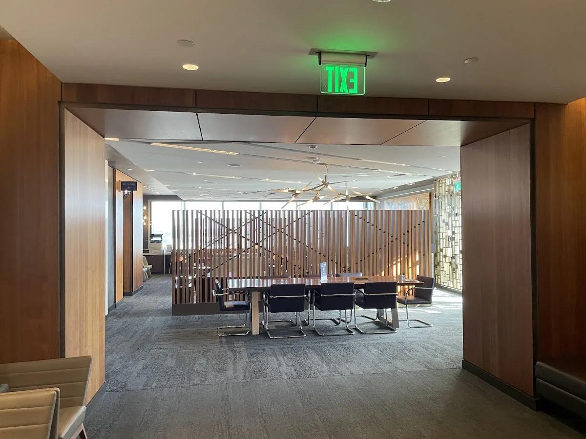 Delta Sky Club Austin