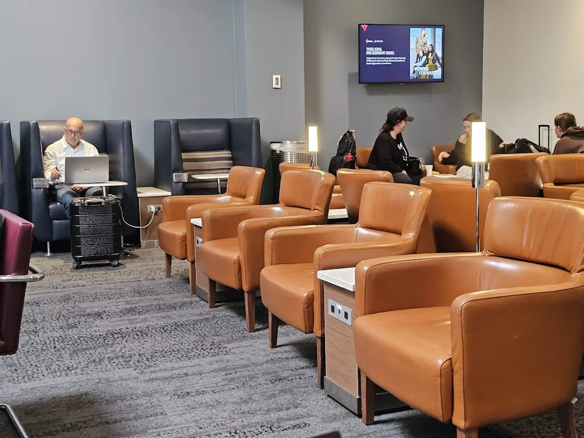 Delta Sky Club