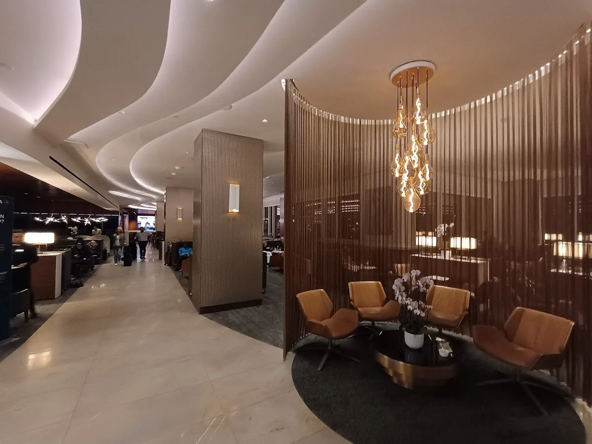 Delta Sky Club El Paso