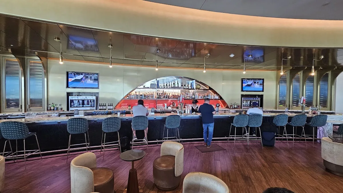 Delta Sky Club MSP Concourse C