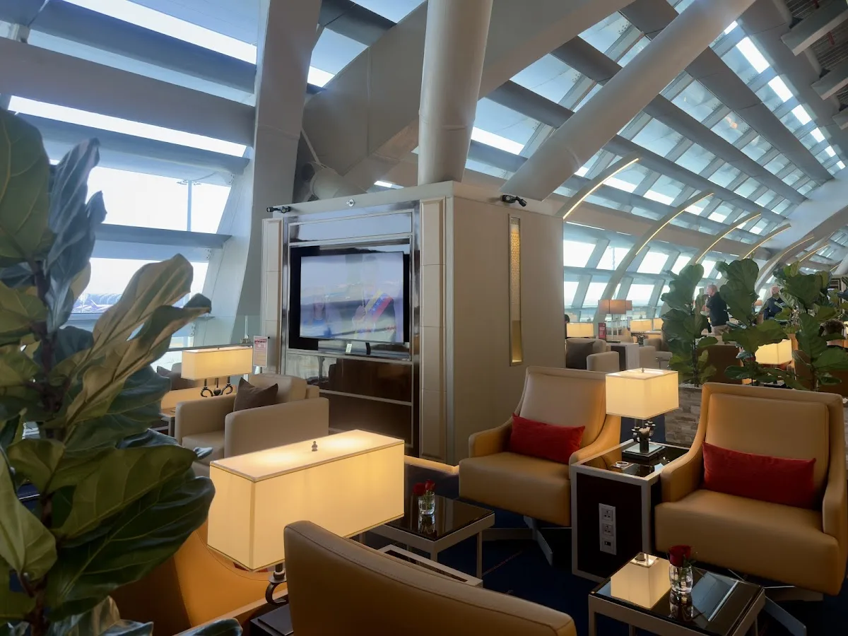 Emirates Lounge Bangkok
