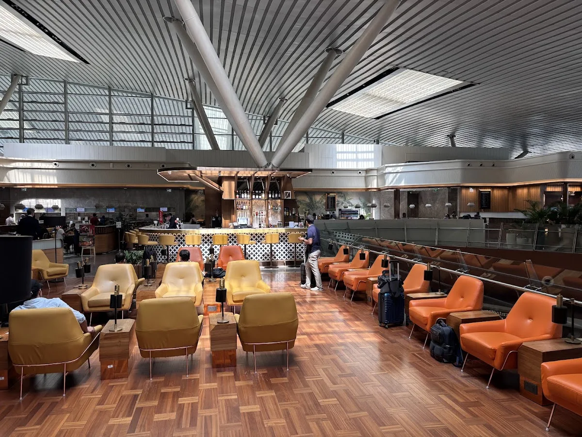 Encalm Lounge Bangalore Domestic