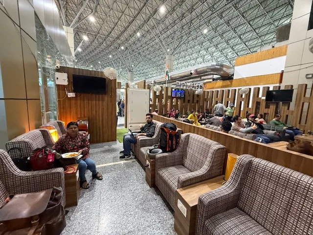 Encalm Lounge Srinagar