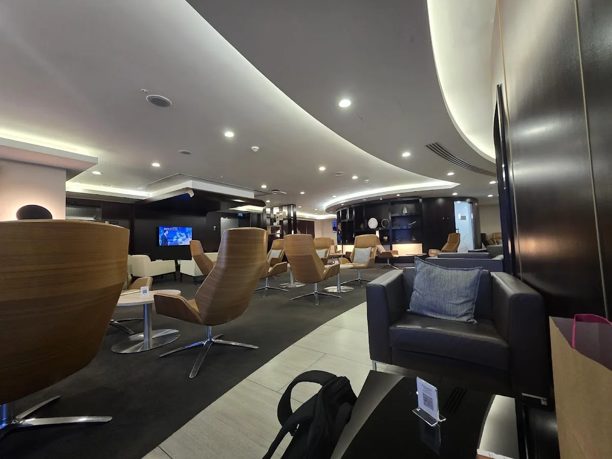 Etihad Lounge London Heathrow
