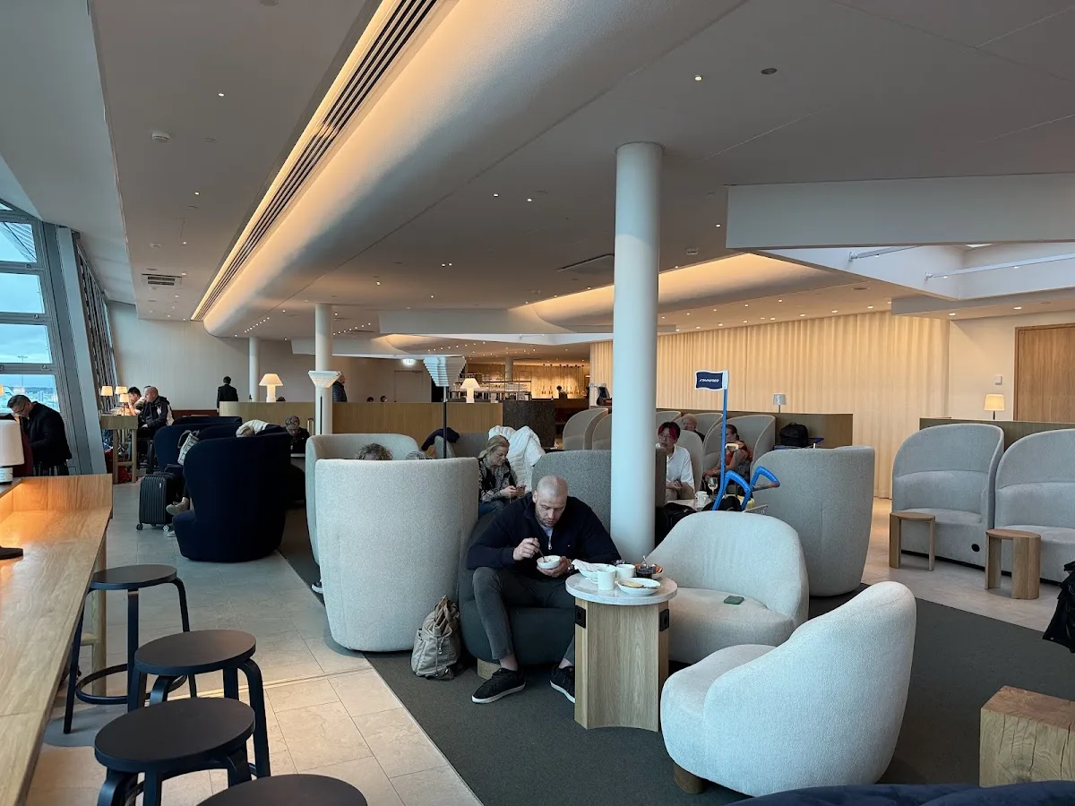 Finnair Business Lounge Helsinki
