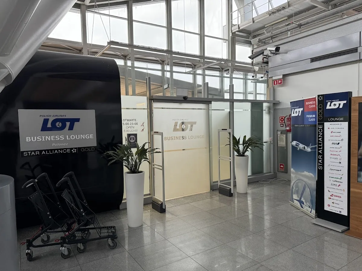 LOT Polish Airlines Business Lounge Polonez