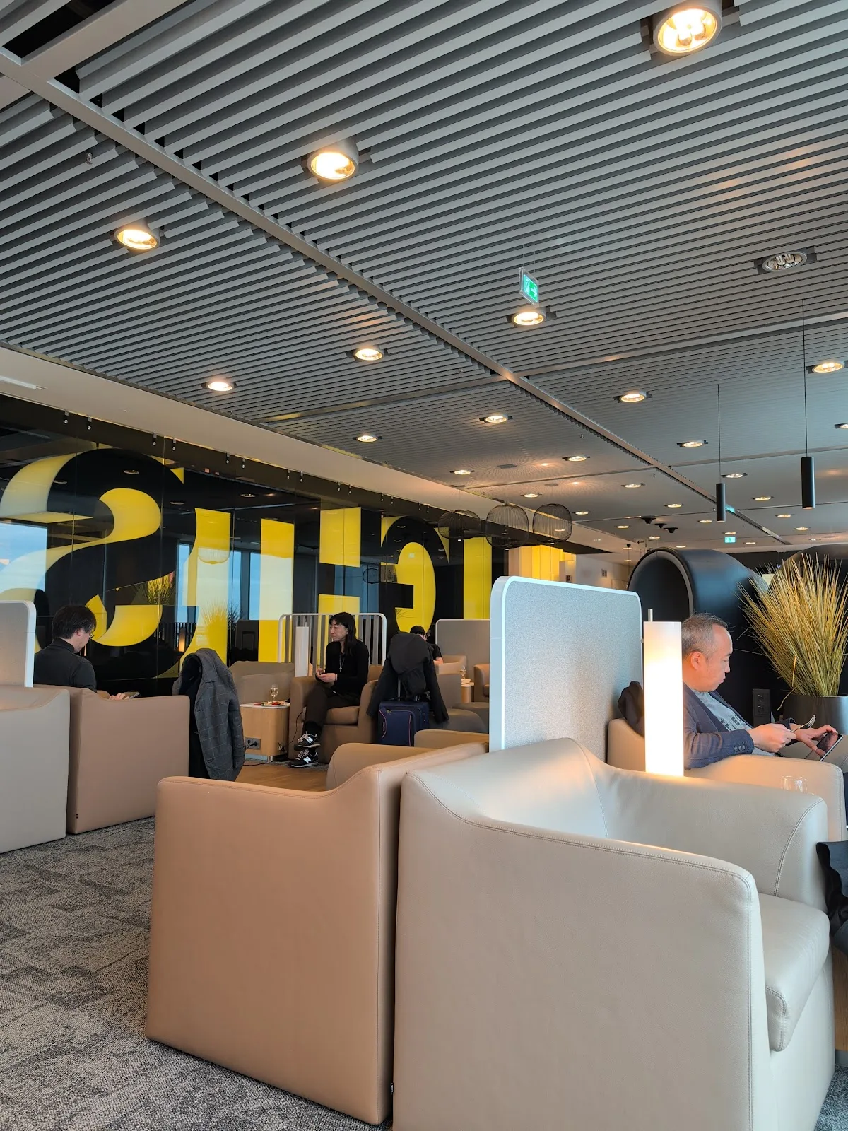 Lufthansa Senator Lounge FRA