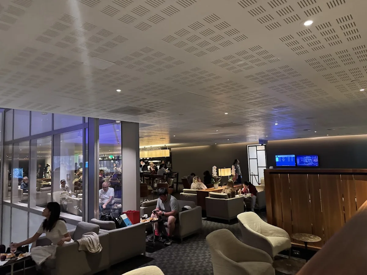 oneworld Lounge Hong Kong