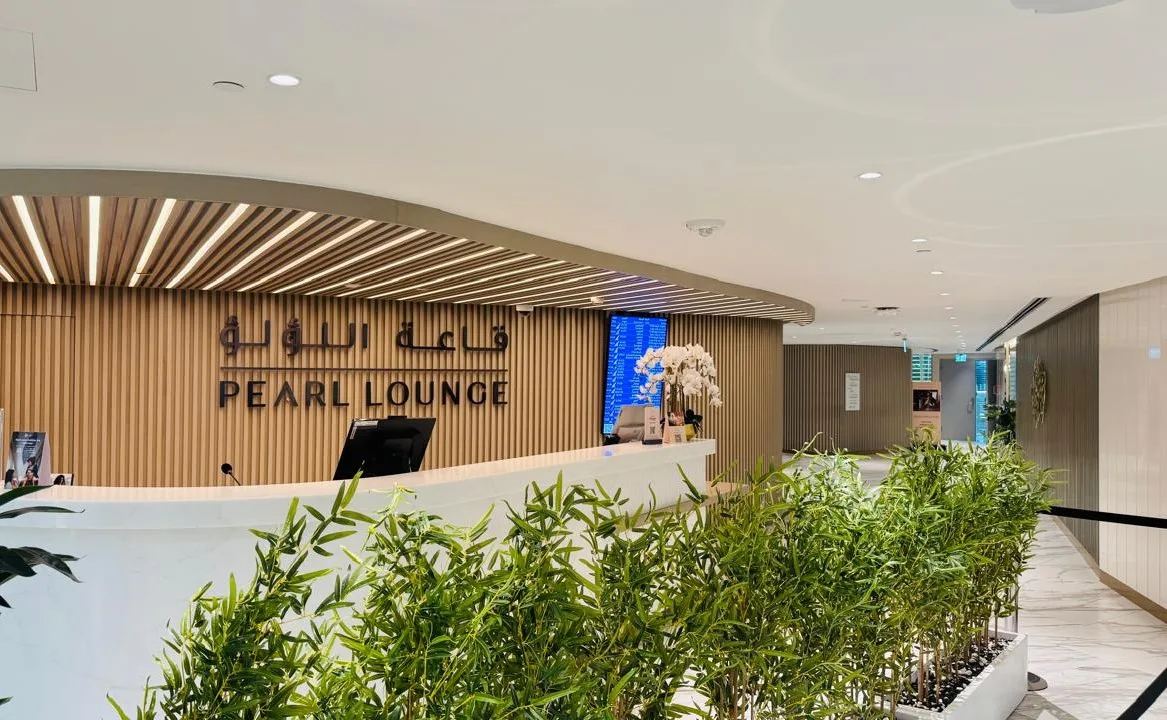Pearl Lounge CMN