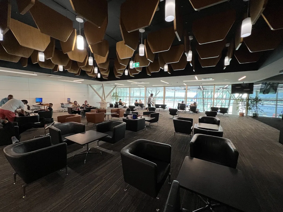 Primeclass Lounge Split