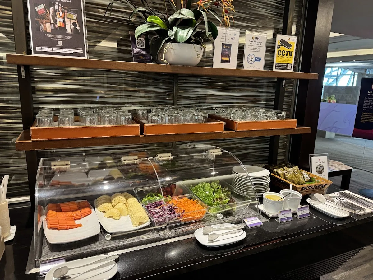 Thai Airways Royal Silk Lounge Bangkok Concourse C