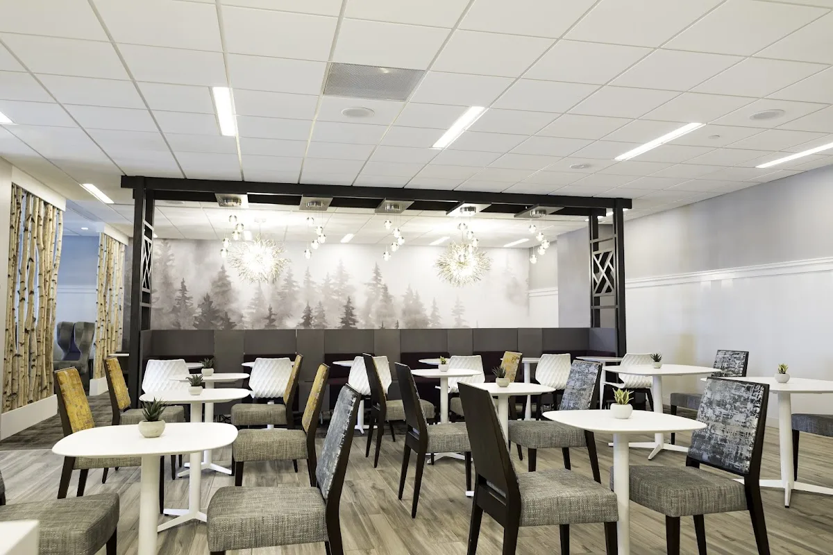 The Club at SYR