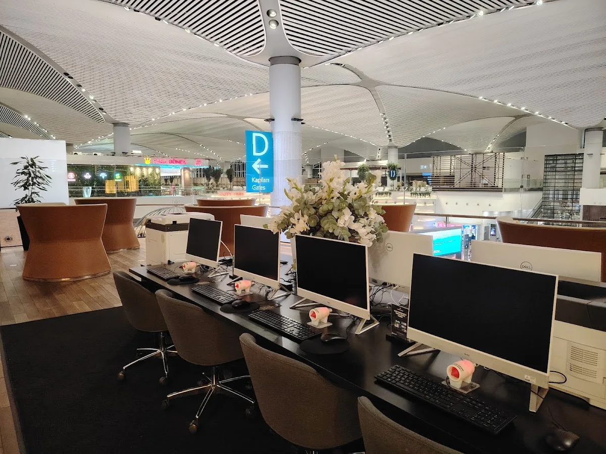 Turkish Airlines Business Lounge IST