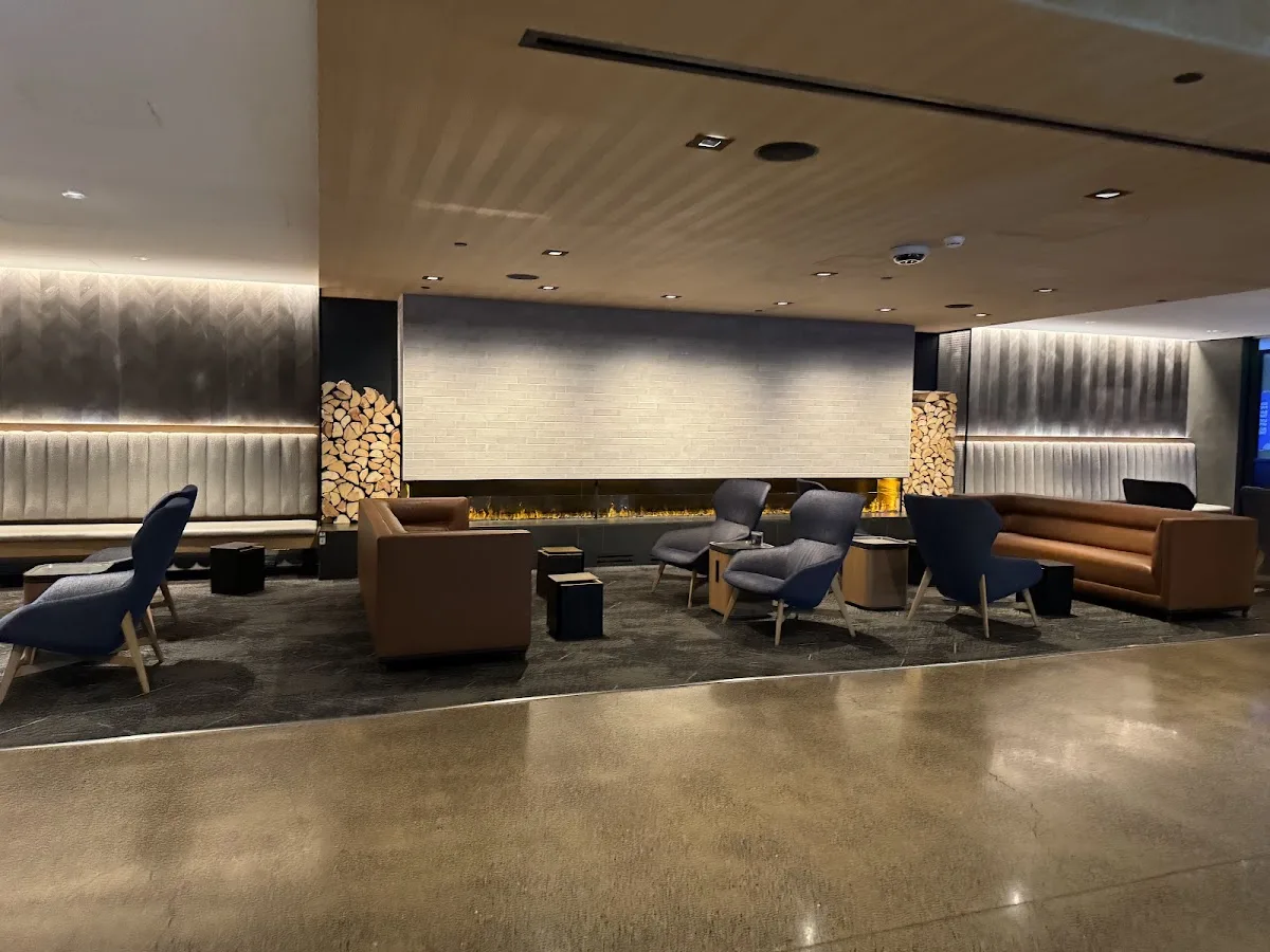 United Club Denver B East